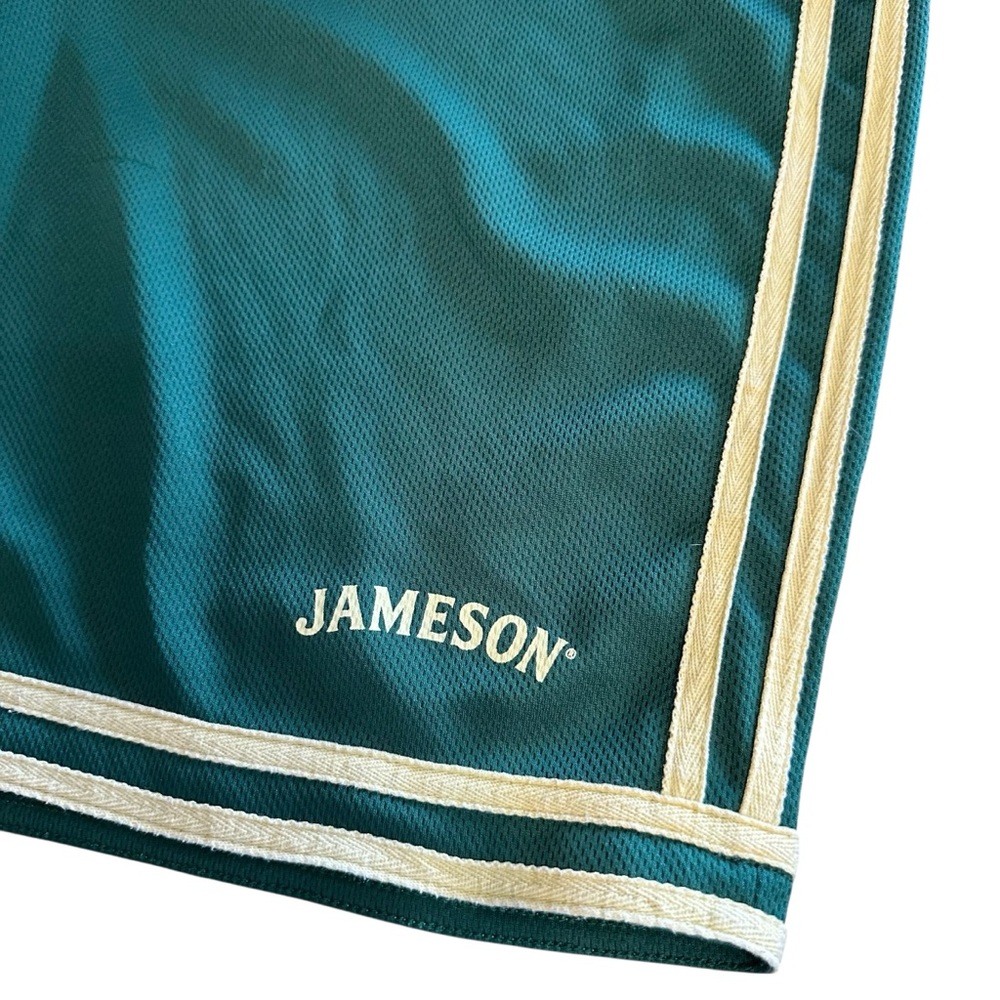 🍀Vintage Jameson Athletic Shorts Men's Irish Whiskey Green Yellow Basketball - Picture 3 of 9